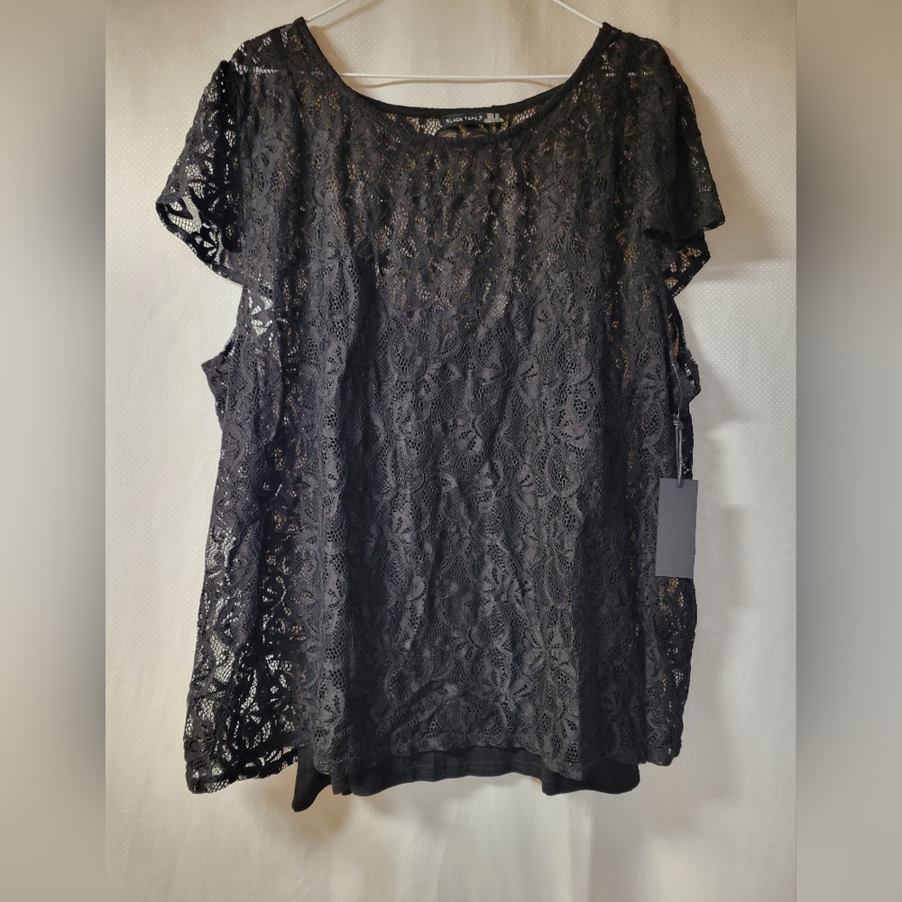Black Tape NWT Size 2X Lace Blouse with Black Tank Top Nordstrom